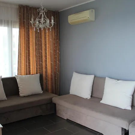 Private In Yoo Bulgaria Complex