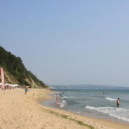 Private In Yoo Bulgaria Complex 奥布佐尔